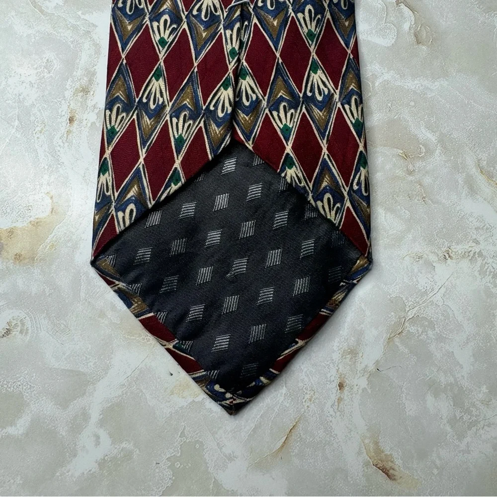 Today's‎ Man 100% Silk Men's Tie 3 3/4